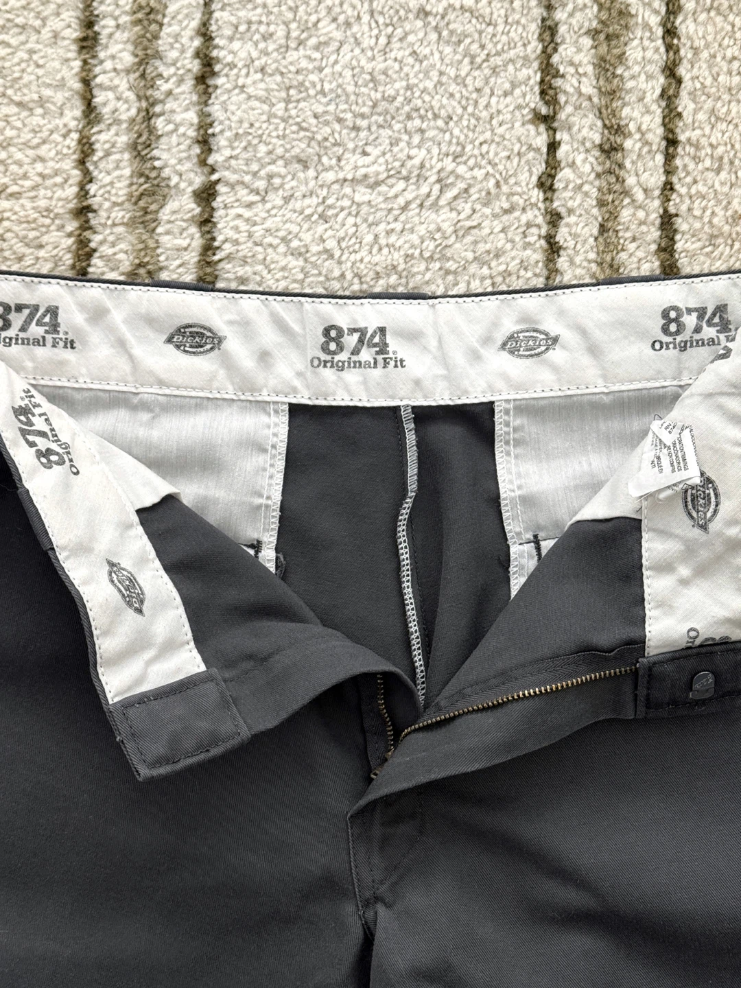 Dickies Cut-Off Shorts – Size 34 - photo 3