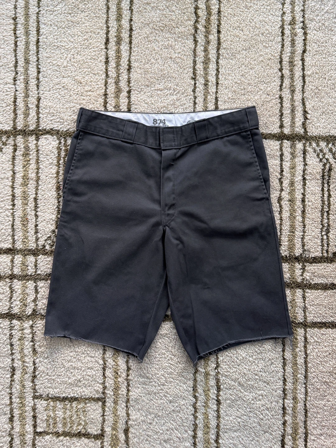 Dickies Cut-Off Shorts – Size 34