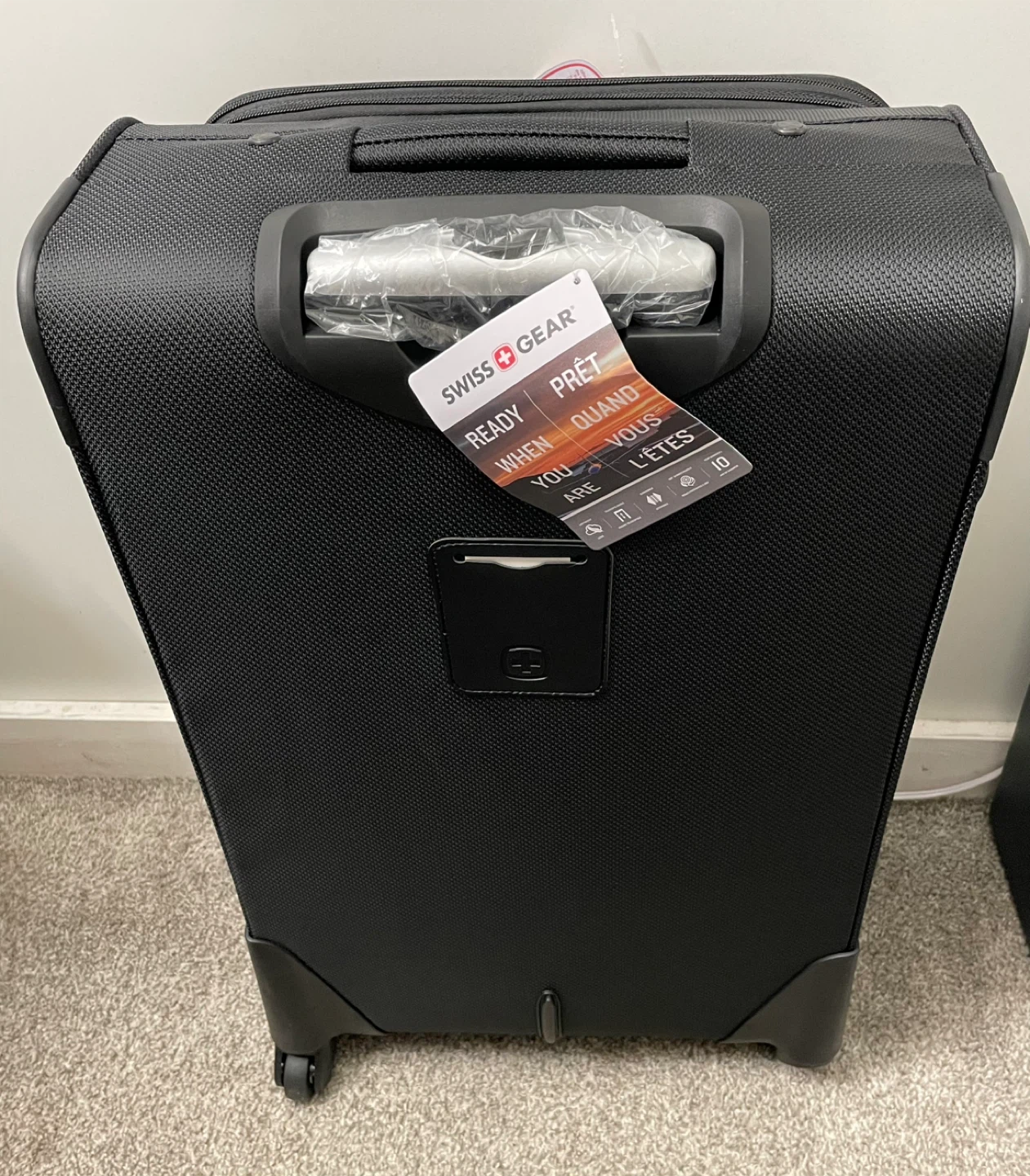 Swiss Gear Black Rolling Suitcase - 25.5" - photo 3
