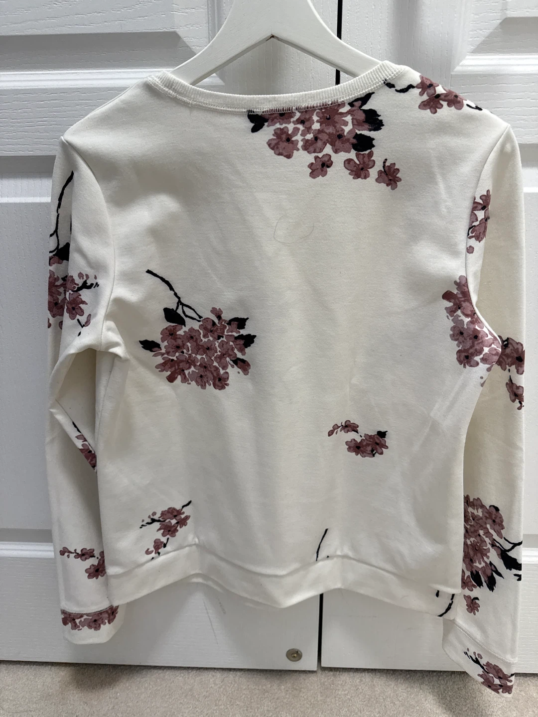 Dynamite White Floral Crewneck Sweatshirt - Size M - photo 3