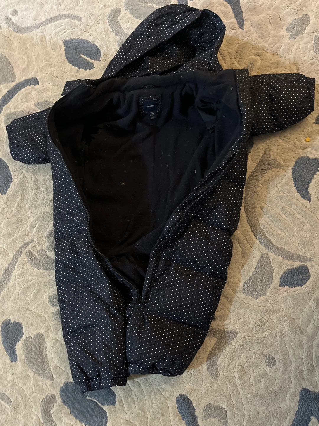 BabyGap Puffer Snowsuit - Navy with White Polka Dots - photo 4
