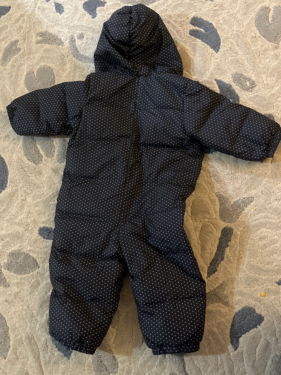 BabyGap Puffer Snowsuit - Navy with White Polka Dots - photo 3