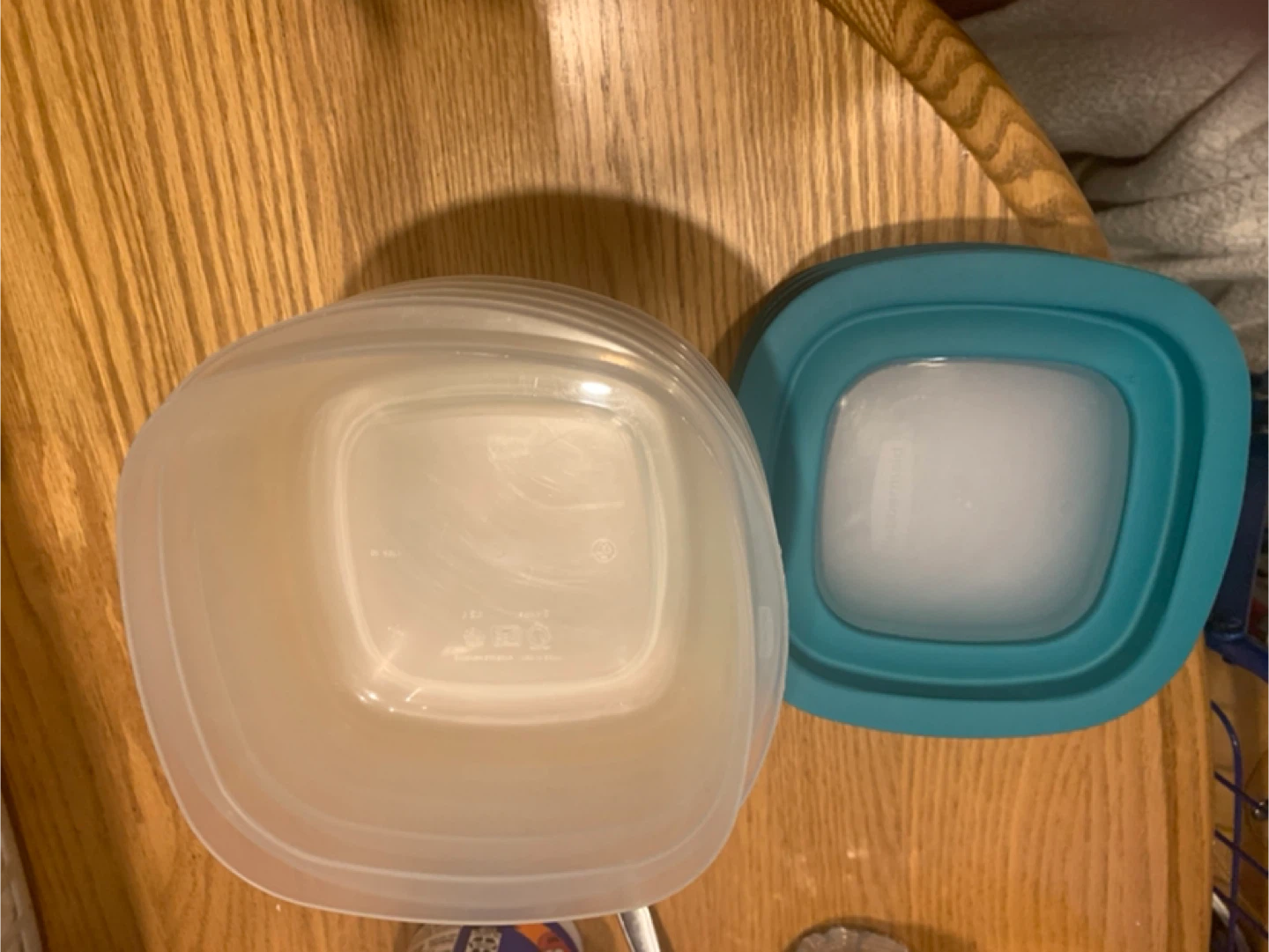 Set of 4Clear Plastic Food Storage Containers - photo 2