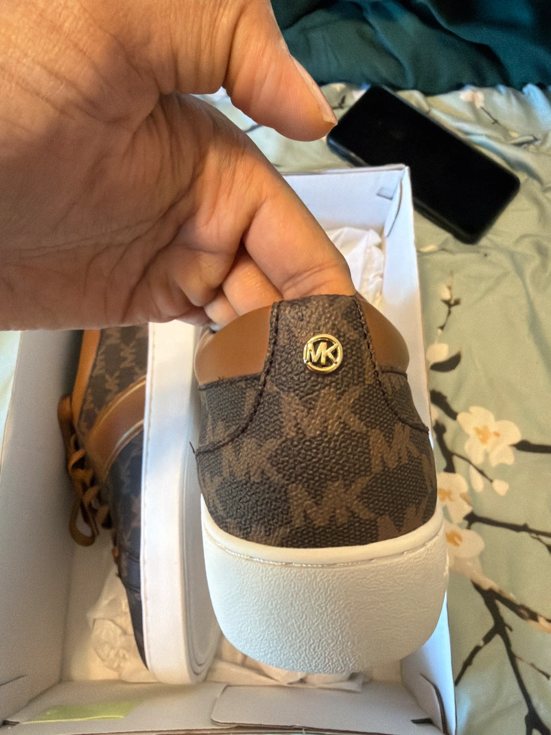 Michael Kors Sneakers - photo 4