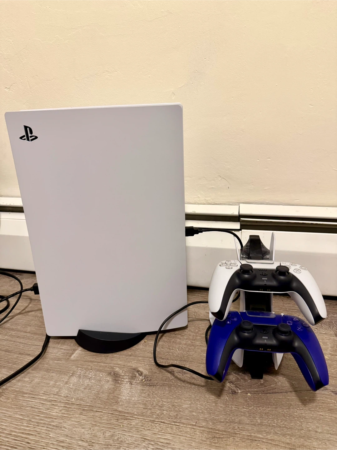 PlayStation 5 Console with Controllers and Charging Dock - photo 5