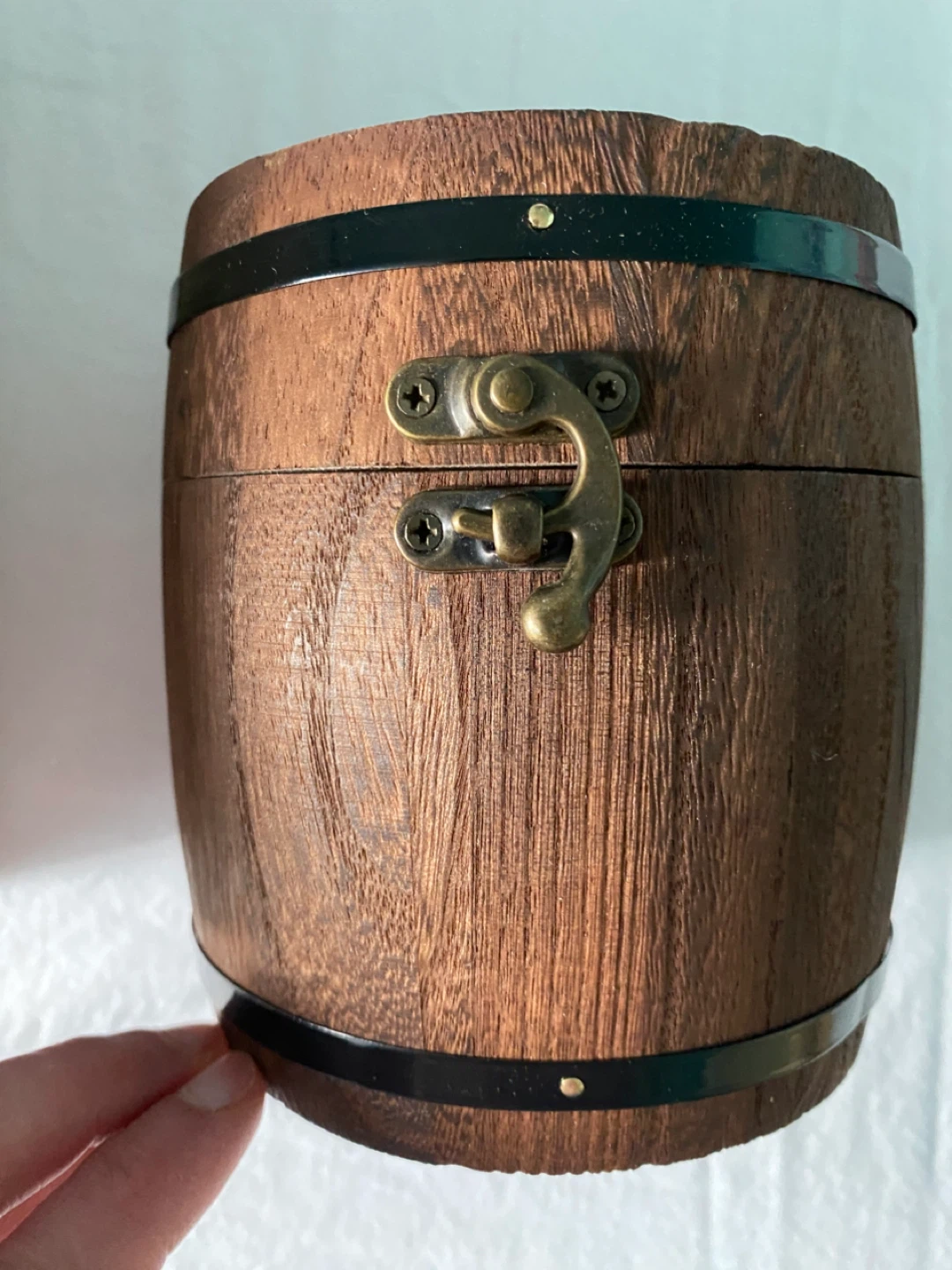 Whiskey Glass with Barrel Display Box
