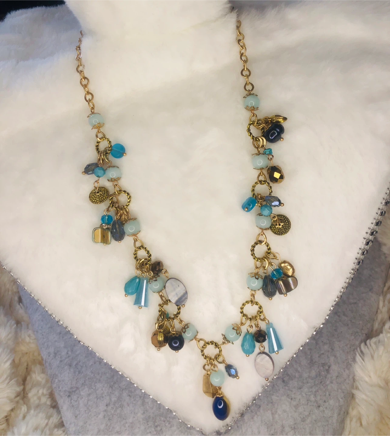 Gold Tone Blue Beaded Necklace - photo 2