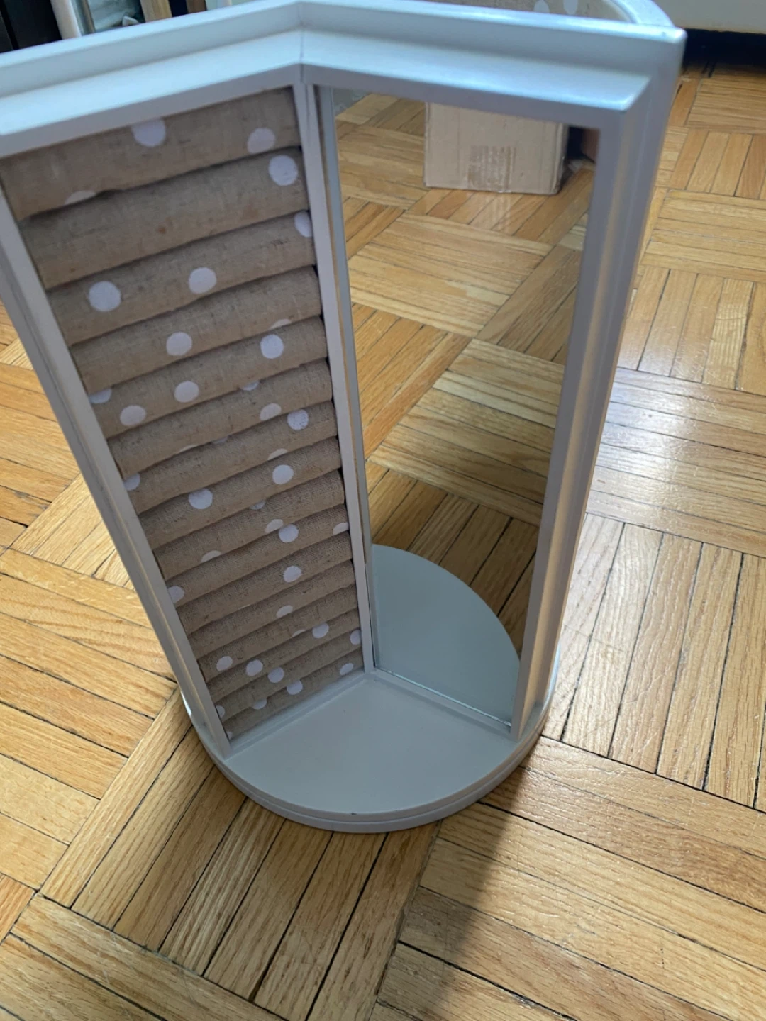 Jewelry holder
