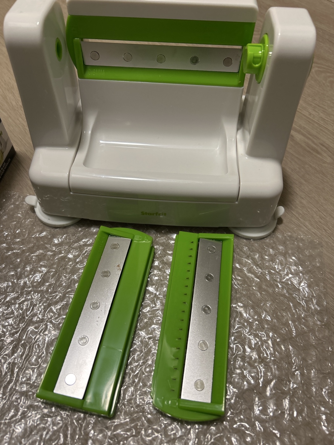 Starfrit Fruit and Vegetable Sheet Slicer - photo 5