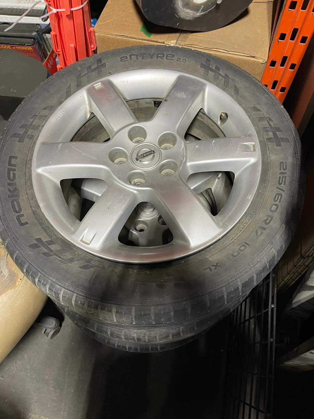 4 Nissan Rims 17”.