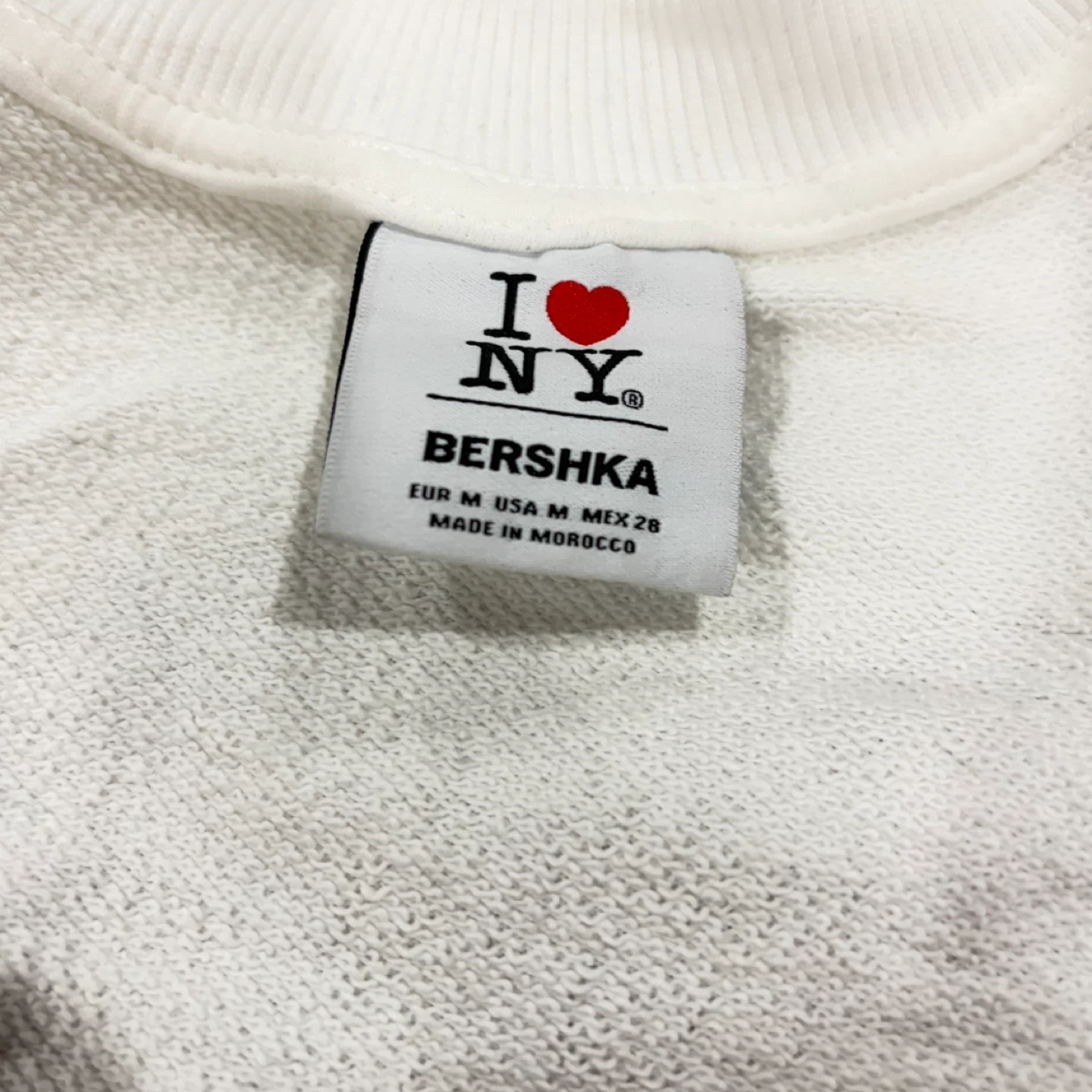 Bershka I Love NY Sweatshirt - White - Size M - photo 3