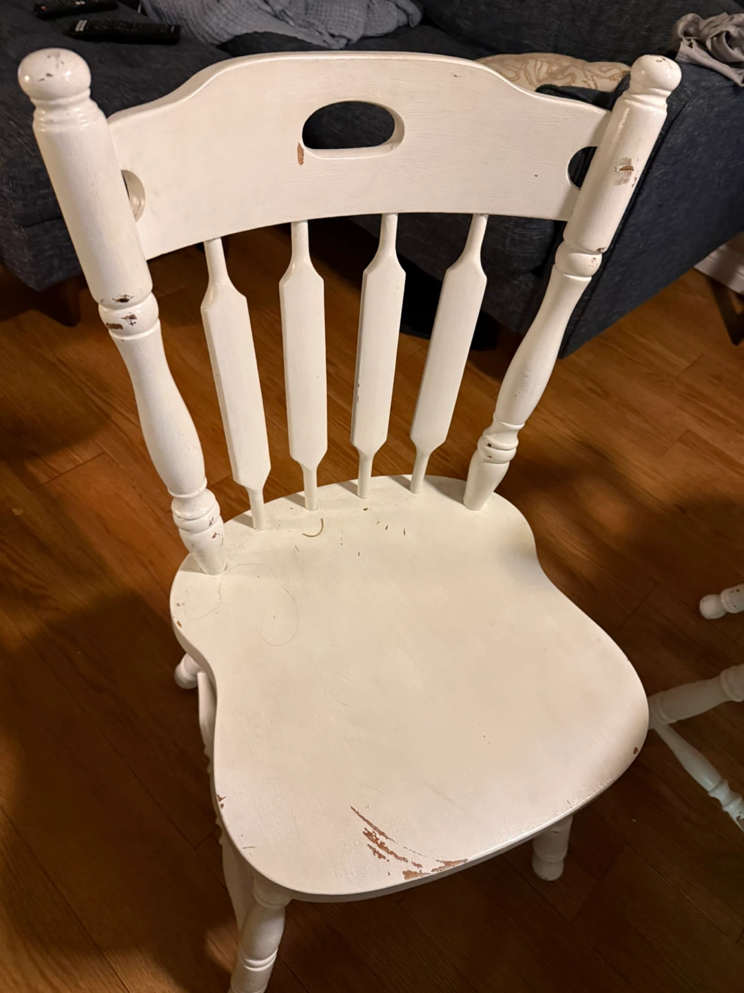 Solid wood table & chairs - photo 5