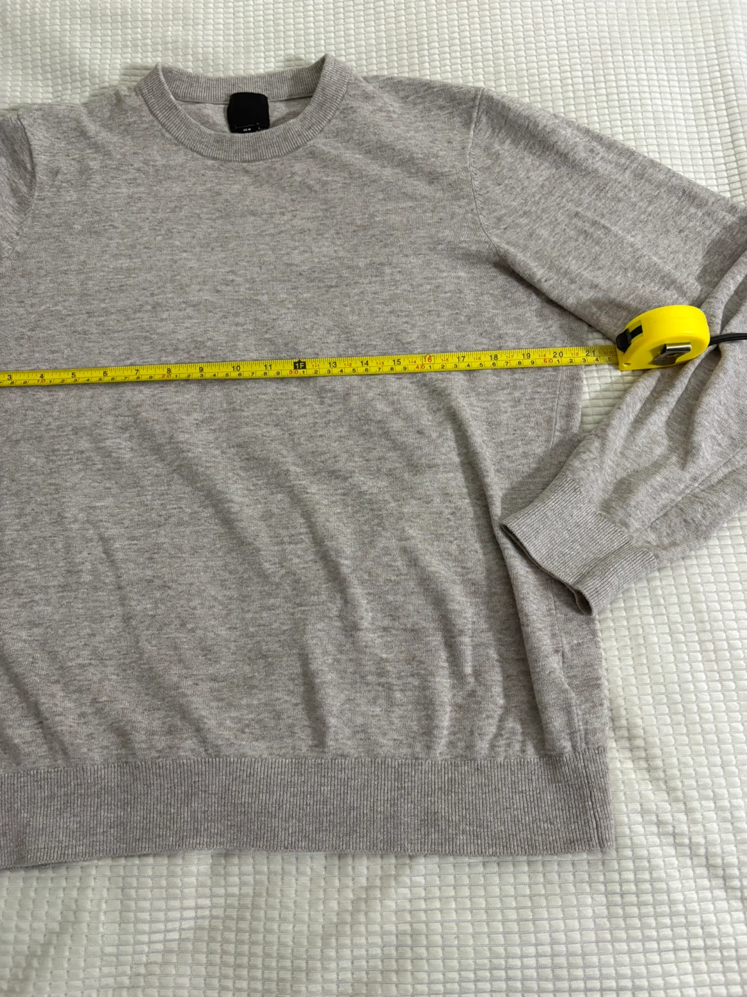 H&M Men's Crewneck Sweater - Light Gray - US Medium - photo 2