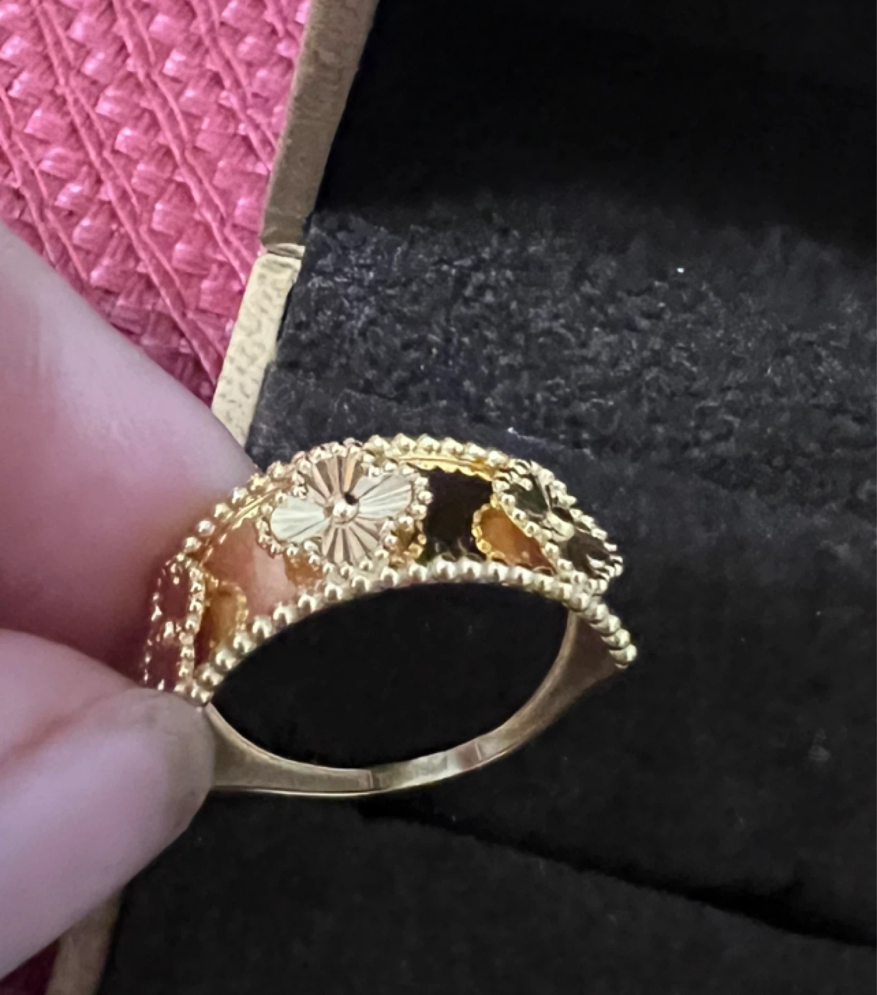 18k saudi Gold Clover Ring - photo 2