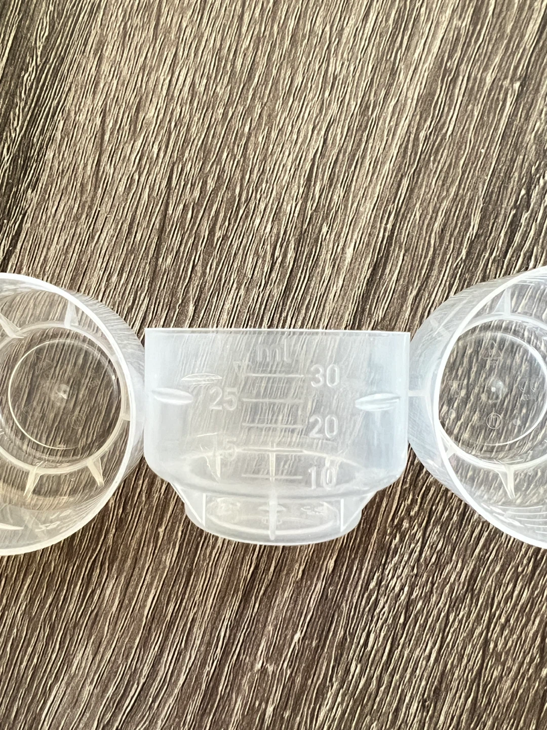 Mini Plastic Measuring Cups - photo 3