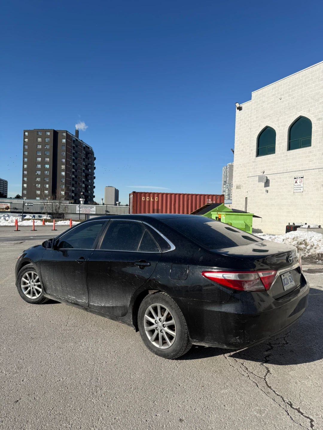 Toyota- Camry (2015 Hybrid) - photo 4