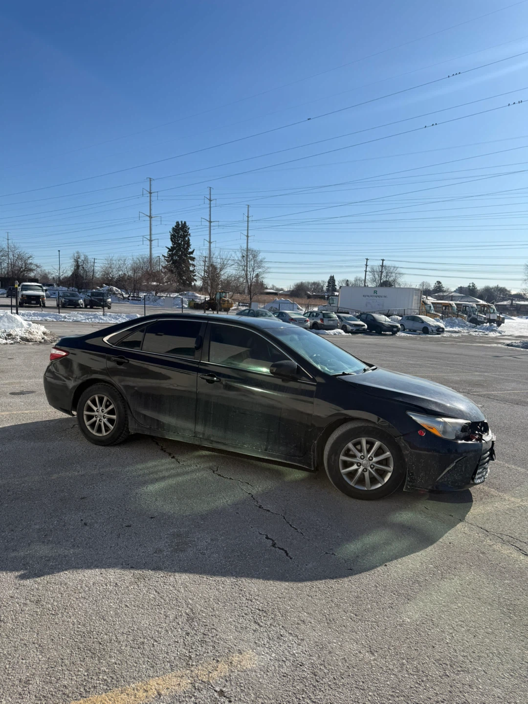 Toyota- Camry (2015 Hybrid) - photo 2