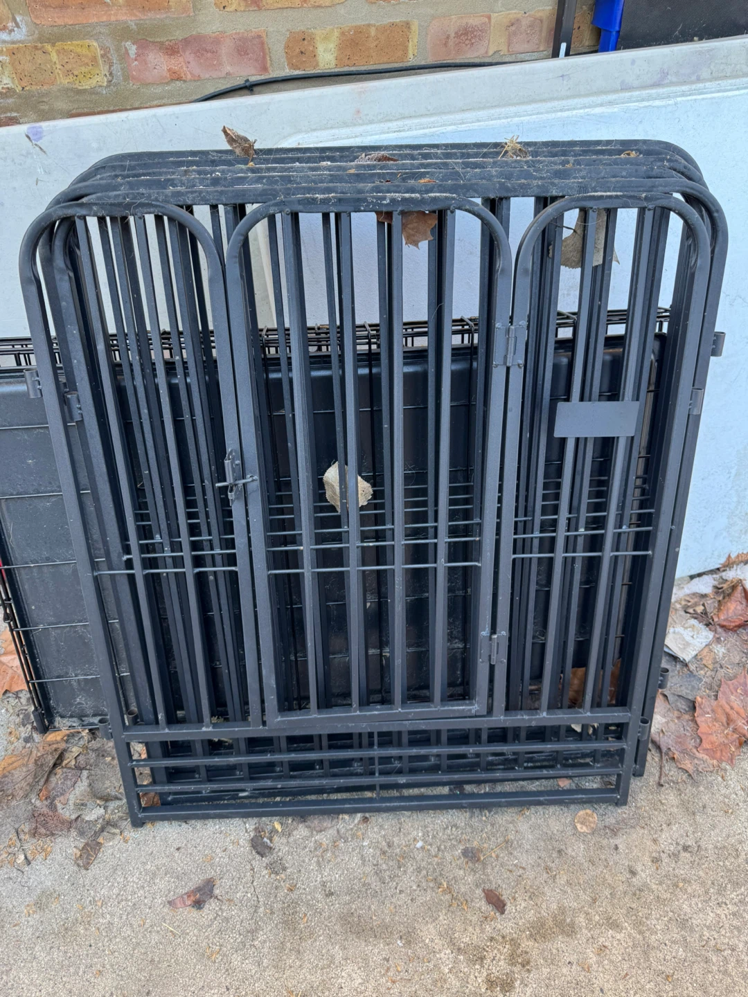 Black Metal Dog Crate/Playpen