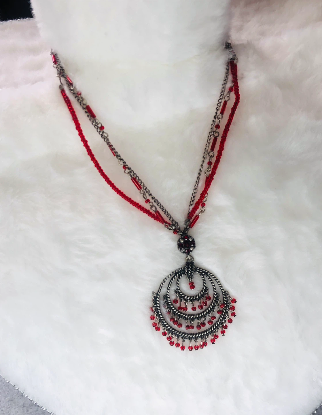 Layered Red Beaded & Chandelier Pendant Necklace - photo 2