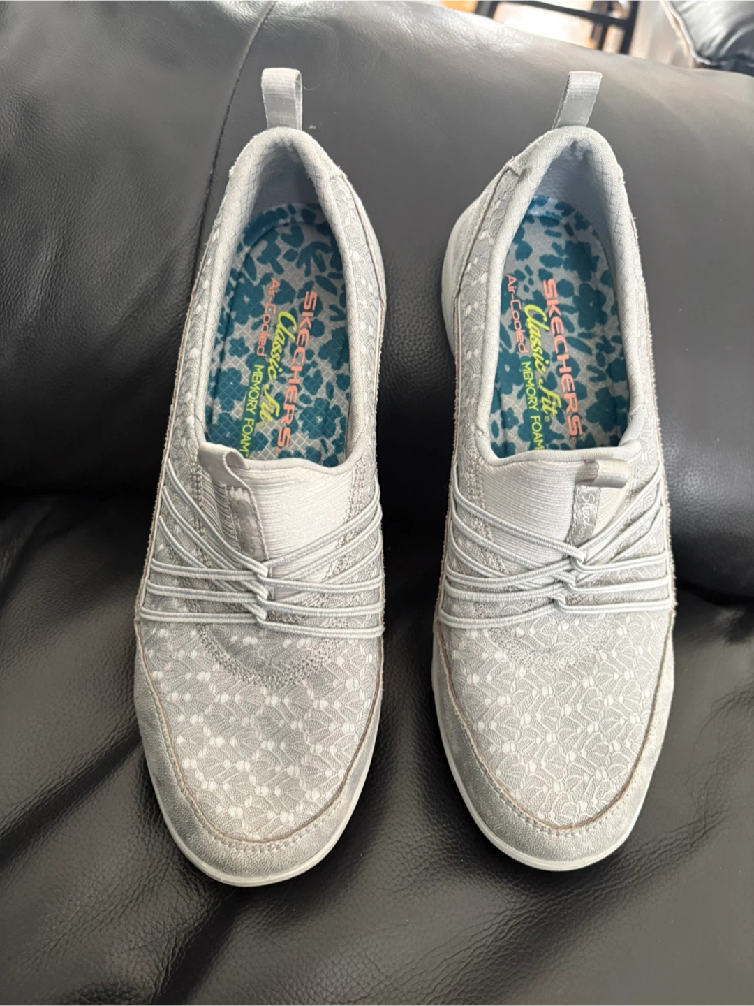 2 pair of Skechers relaxed, fit memory foam - photo 5