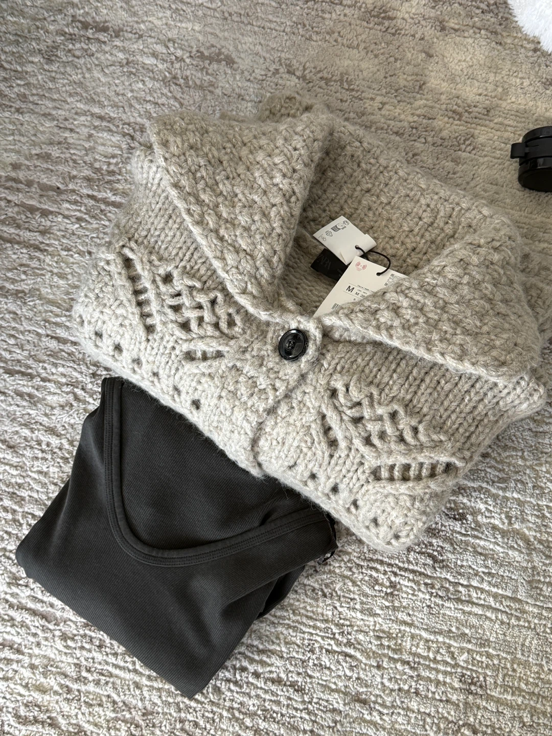 BOGO: Knit Cardigan Sweater & long sleeve shirt Size M - photo 3
