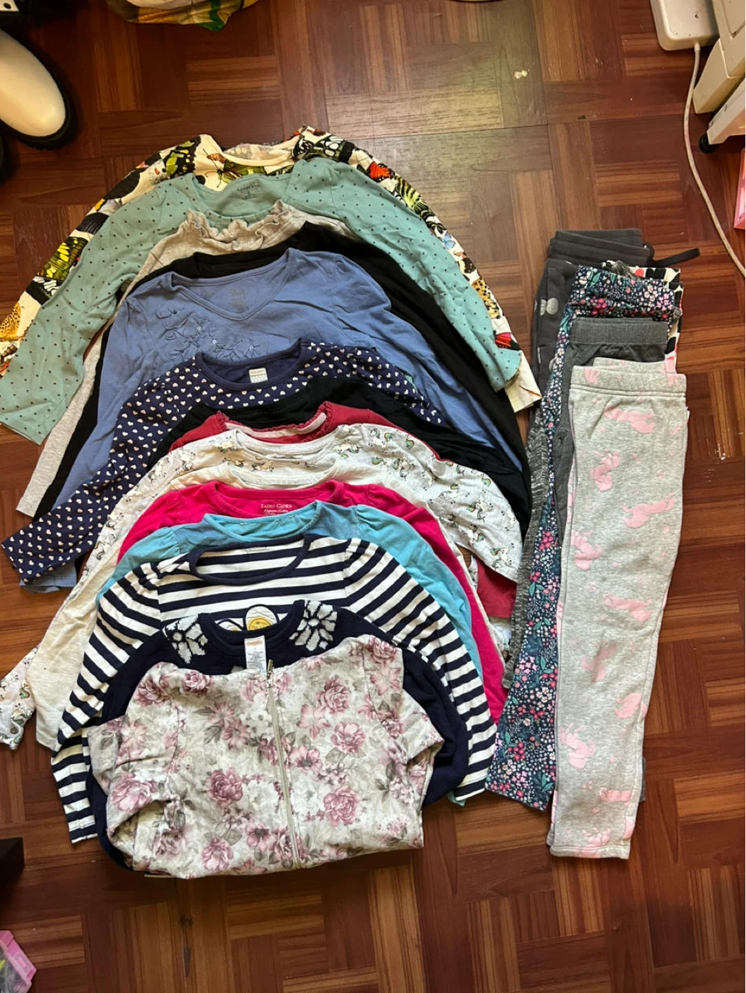 5T clothes bundle 21 pieces 🥕