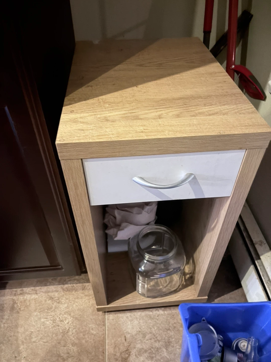 Small wooden side table with drawer - photo 5
