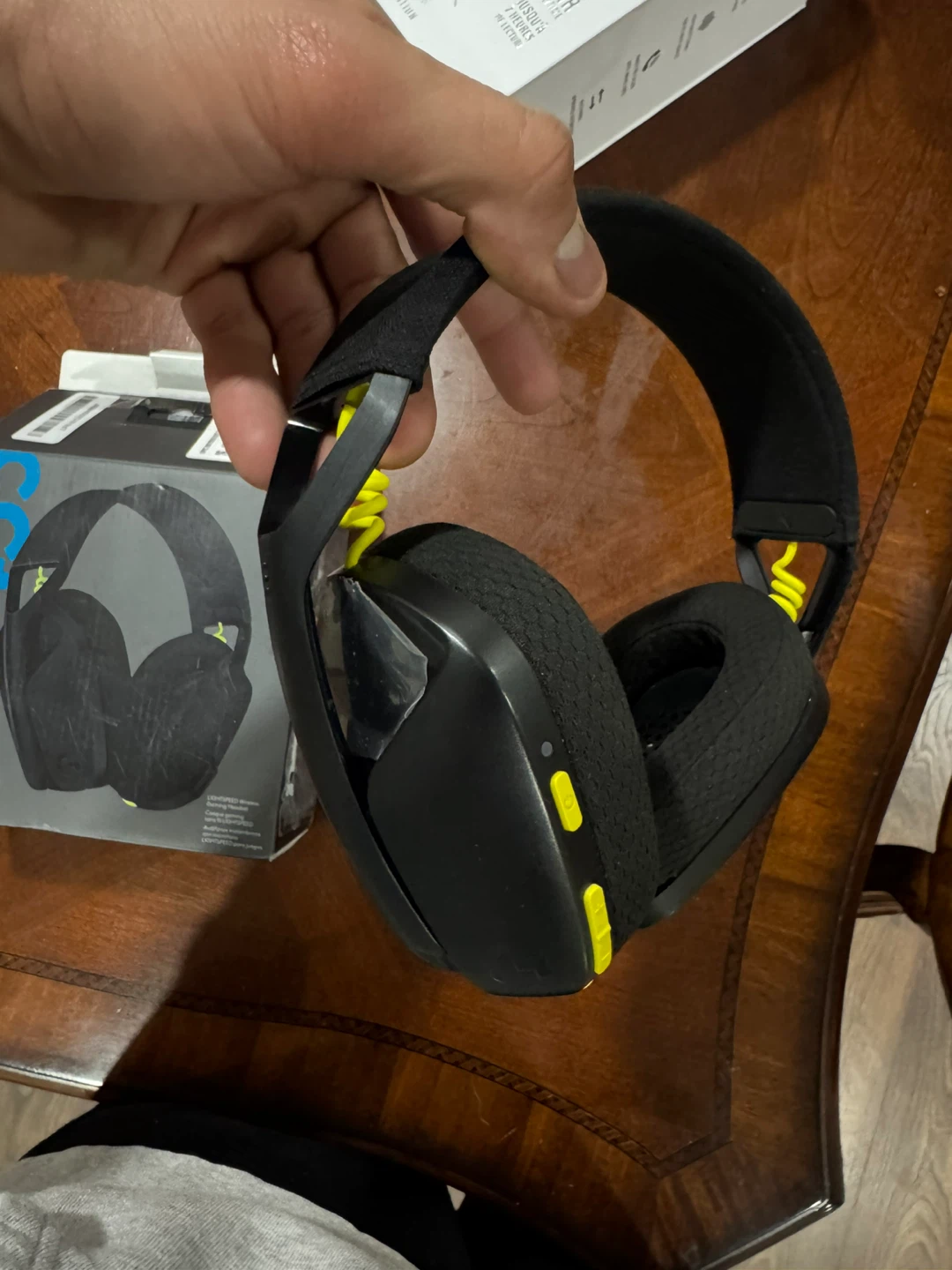 Logitech G435 Lightspeed Wireless Gaming Headset