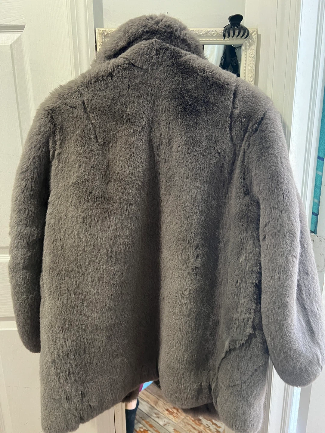 Grey Faux Fur Coat - photo 3