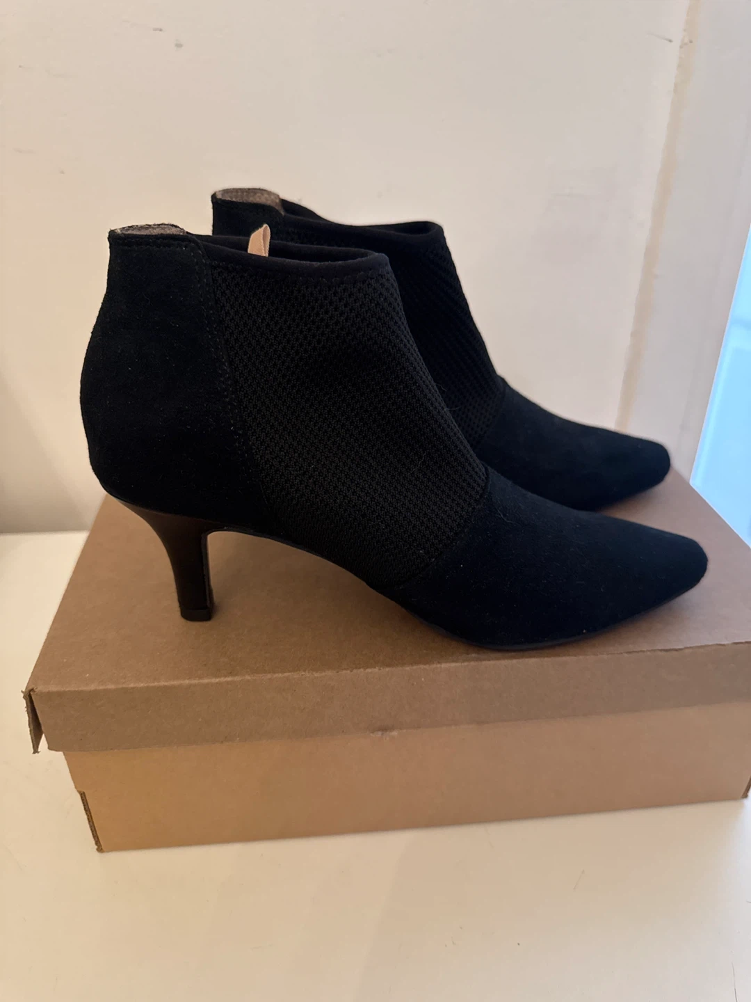 Black Ankle Boots with Heel size 6