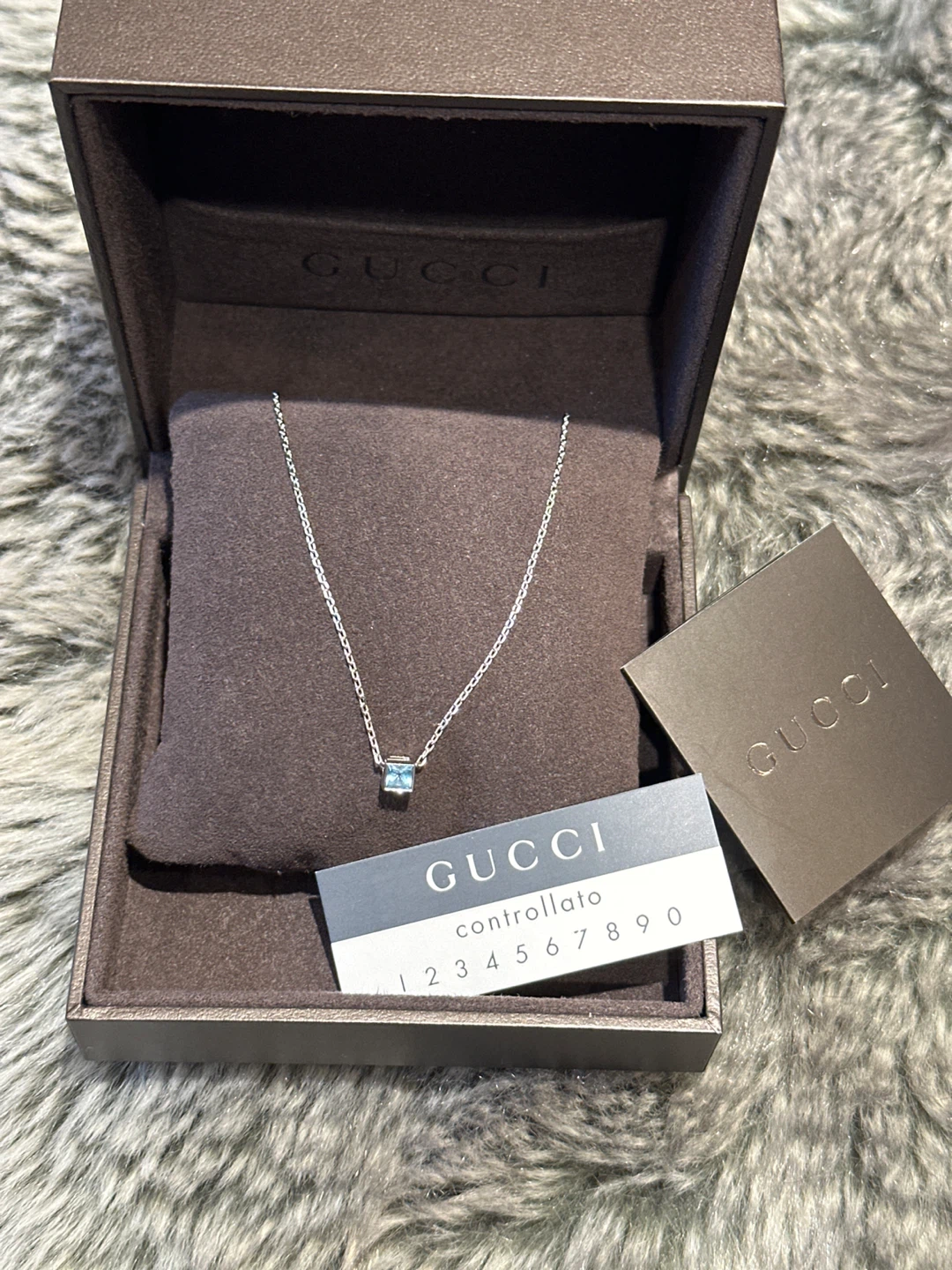 Gucci 18k white gold Necklace with Blue Charm
