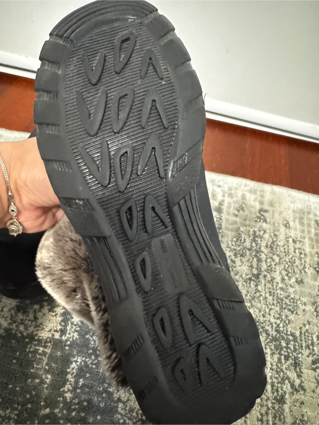 Toe Warmers Black Faux Fur Lined Winter Boots - Size 7 - photo 5