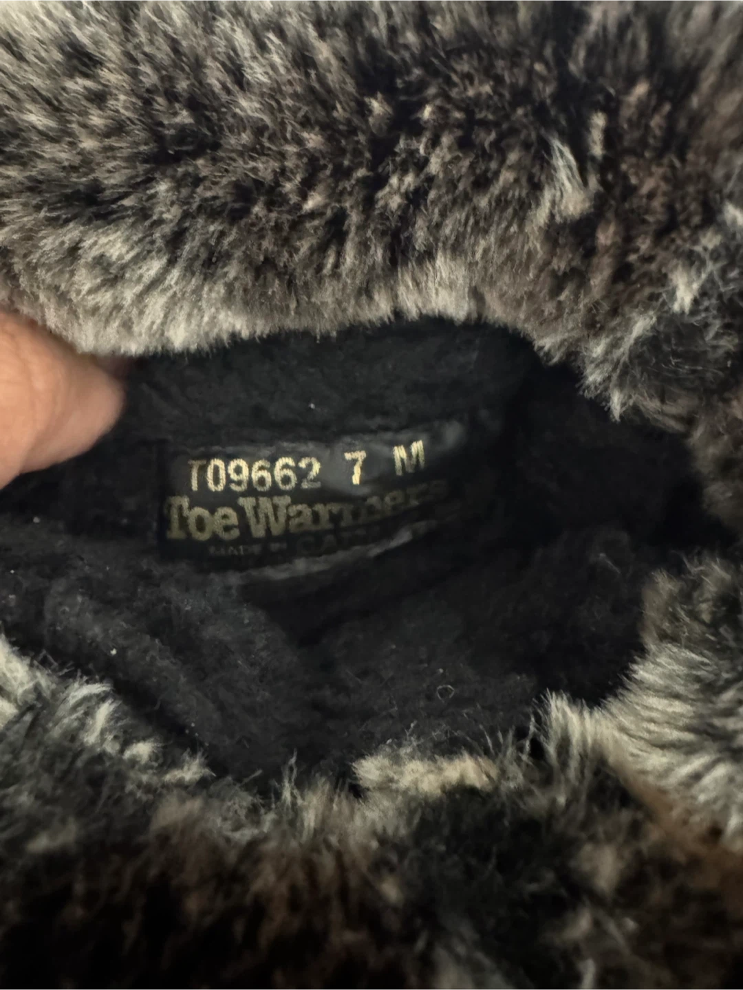Toe Warmers Black Faux Fur Lined Winter Boots - Size 7 - photo 4