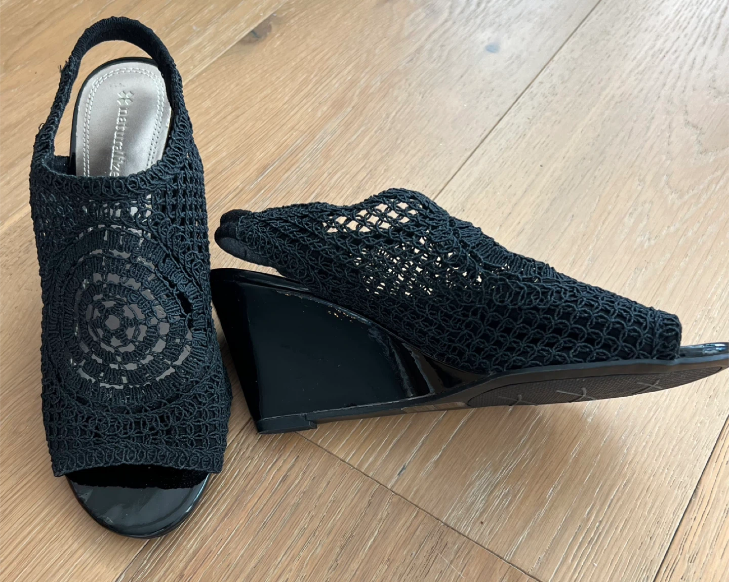Naturalizer Black Crochet Wedge Sandals - photo 2