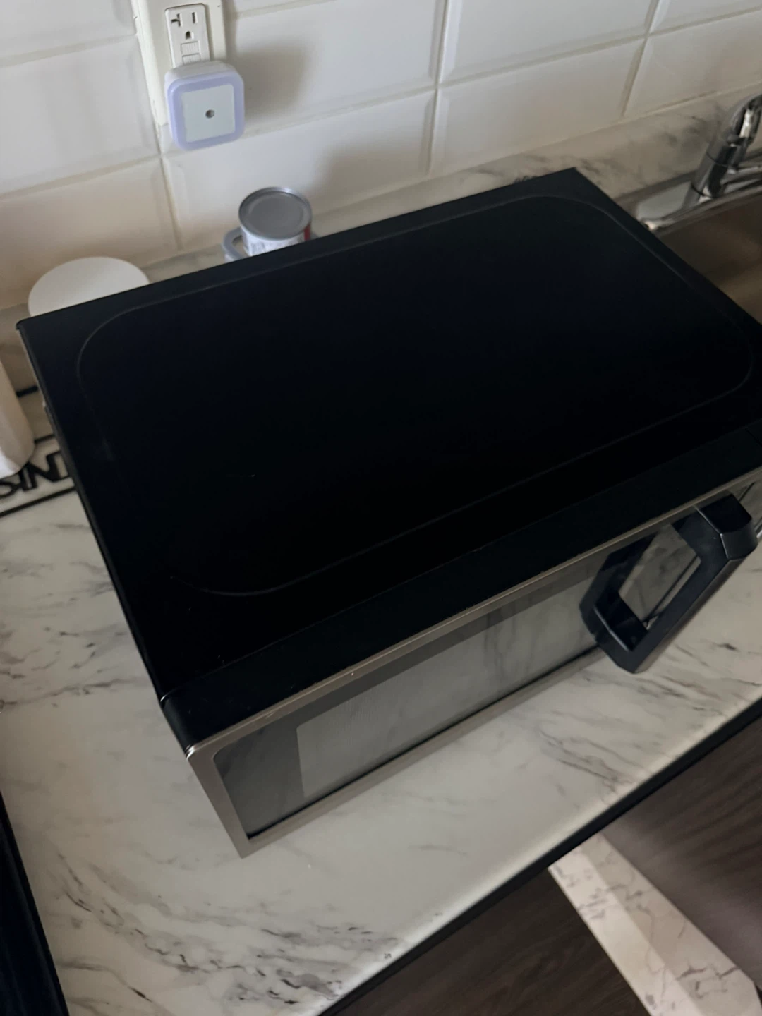 Insignia Microwave - photo 2