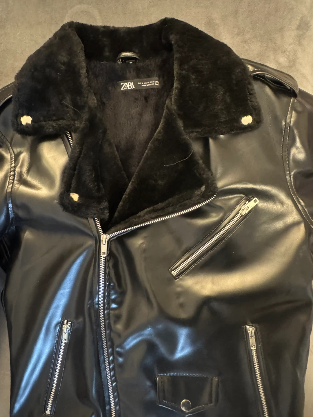Zara Faux Leather Moto Jacket with Fur Collar - photo 2