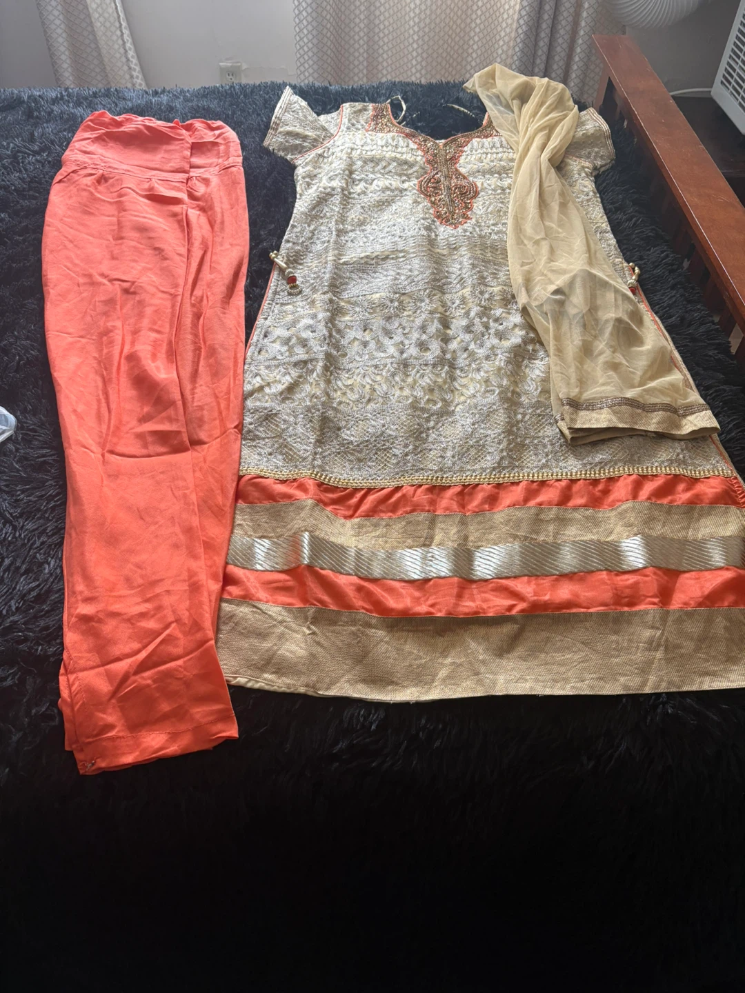 Indian Salwar Kameez Outfit - Gold and Coral - photo 2
