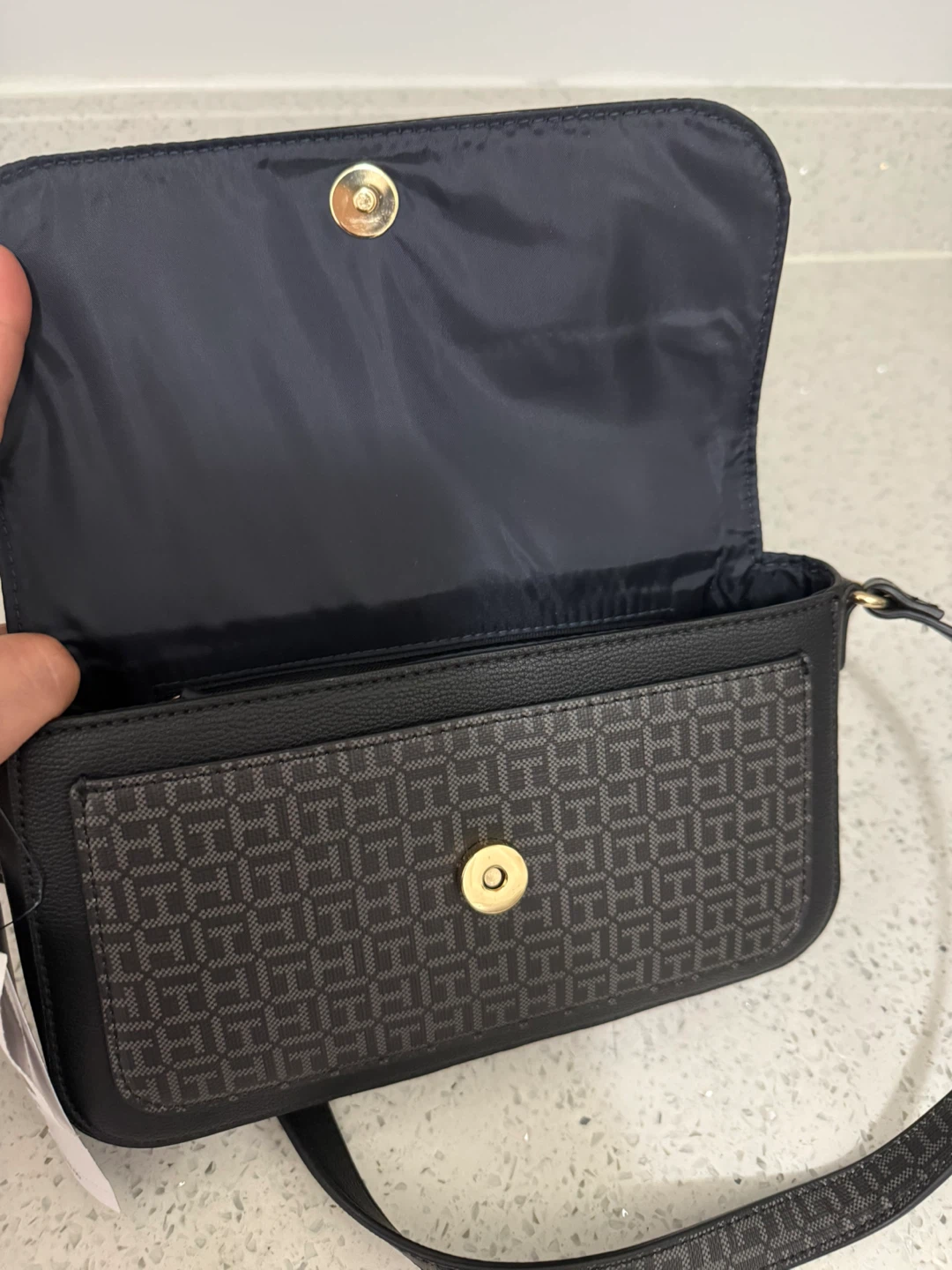 Tommy Hilfiger Black Crossbody Bag - photo 3