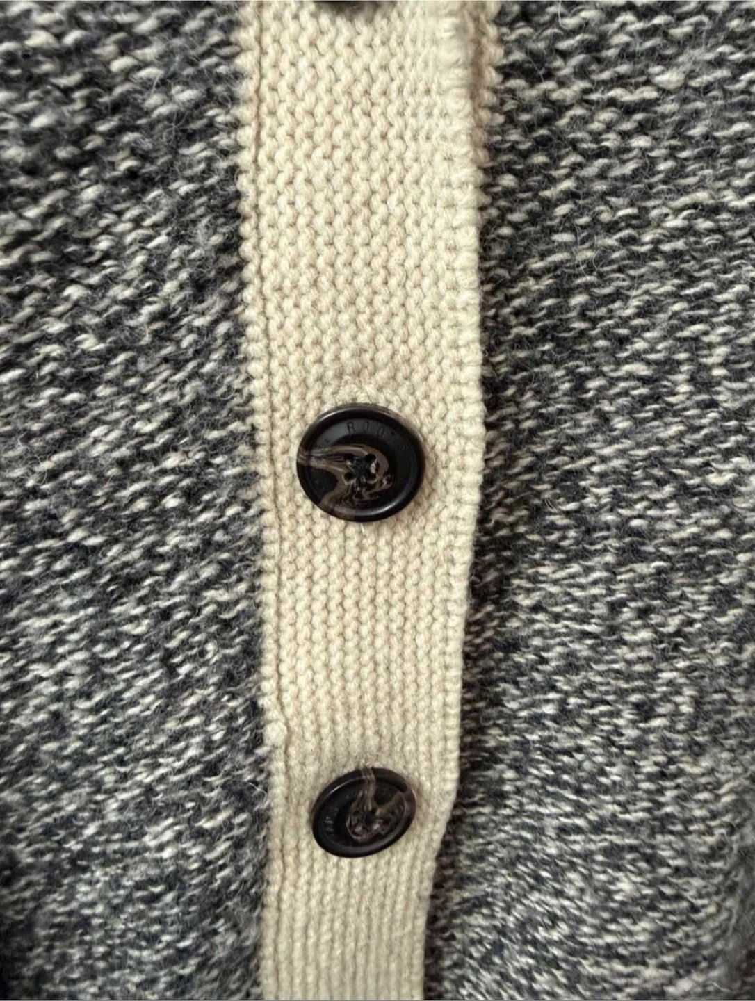 Roots medium Cabin Cardigan Sweater - photo 3