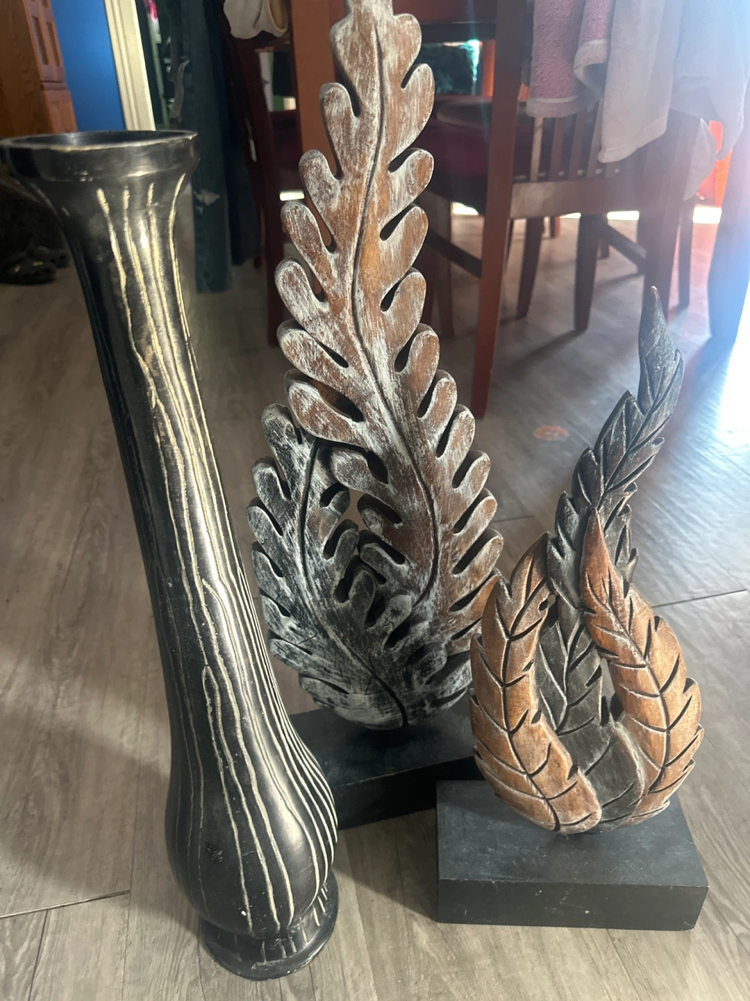 Decorative Vase and Ornate Sculptures Set - photo 2