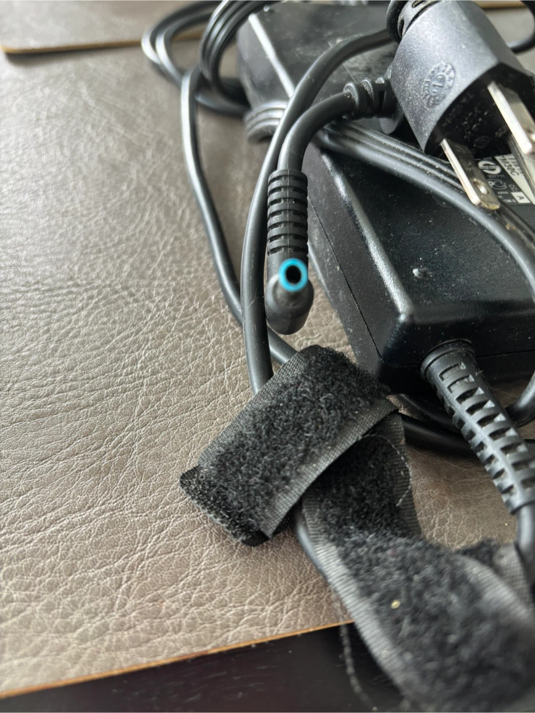 HP 120W Laptop AC Adapter Charger - photo 3