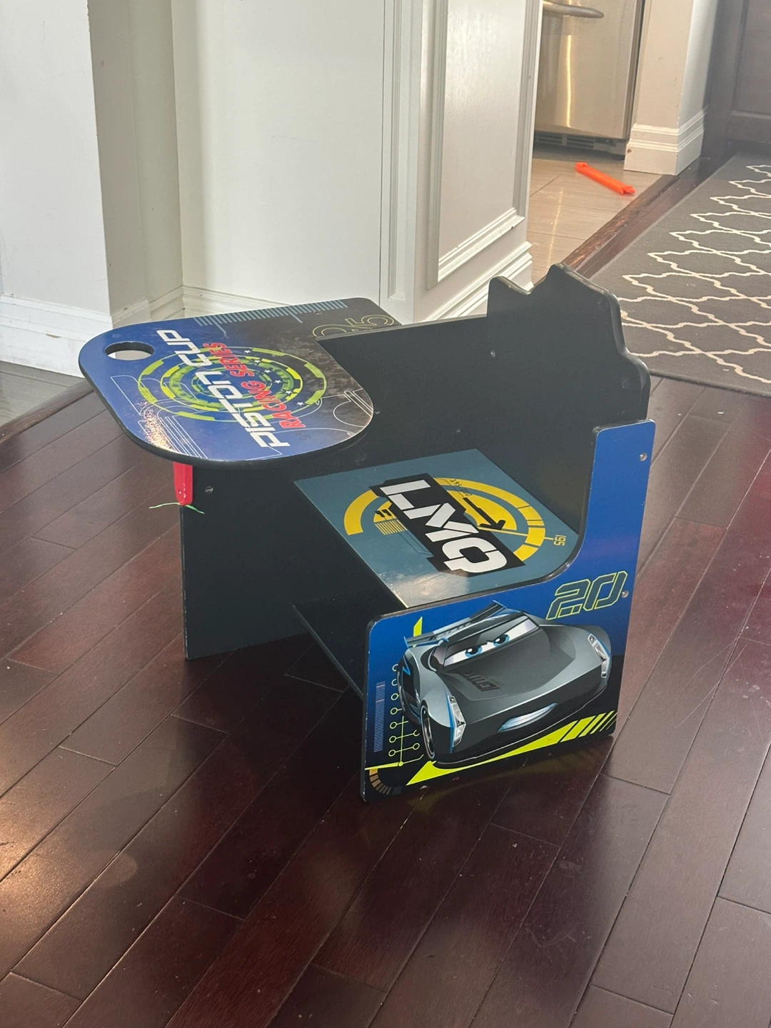 Disney Pixar Cars Kid's Desk and Chair - photo 3
