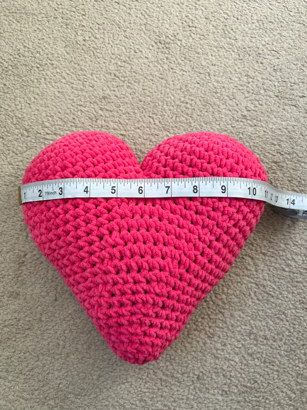 Crocheted Pink Heart Pillow - photo 3
