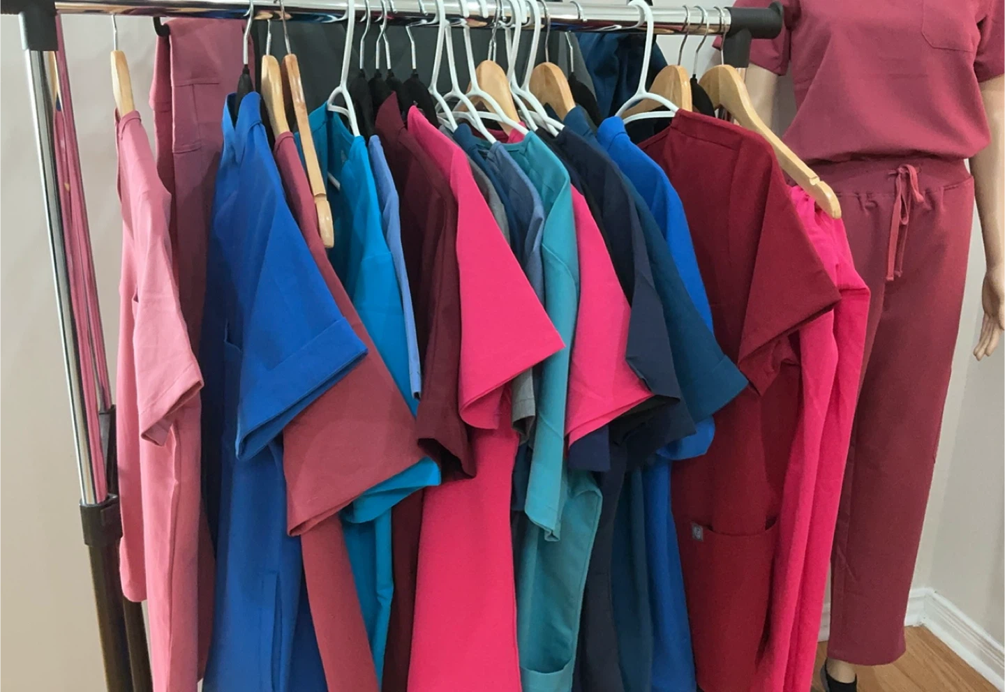 ENWINZ Men's and women’s Professional uniform scrubs - photo 4
