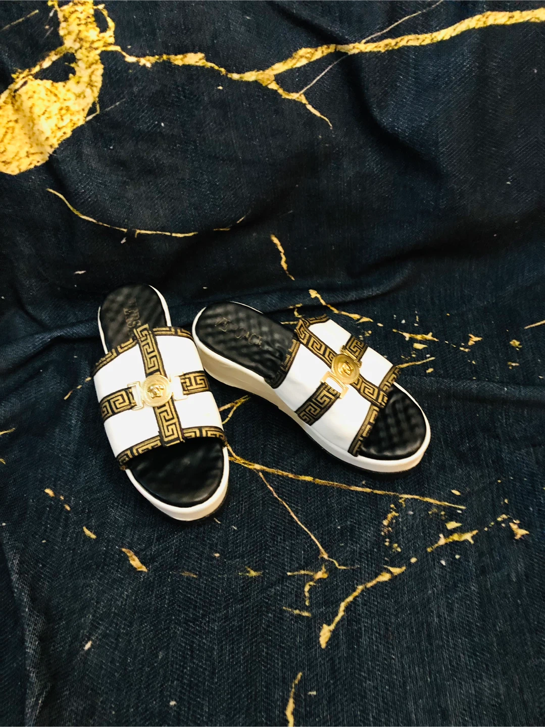 Versace Medusa Slides - White brand new Size 8
