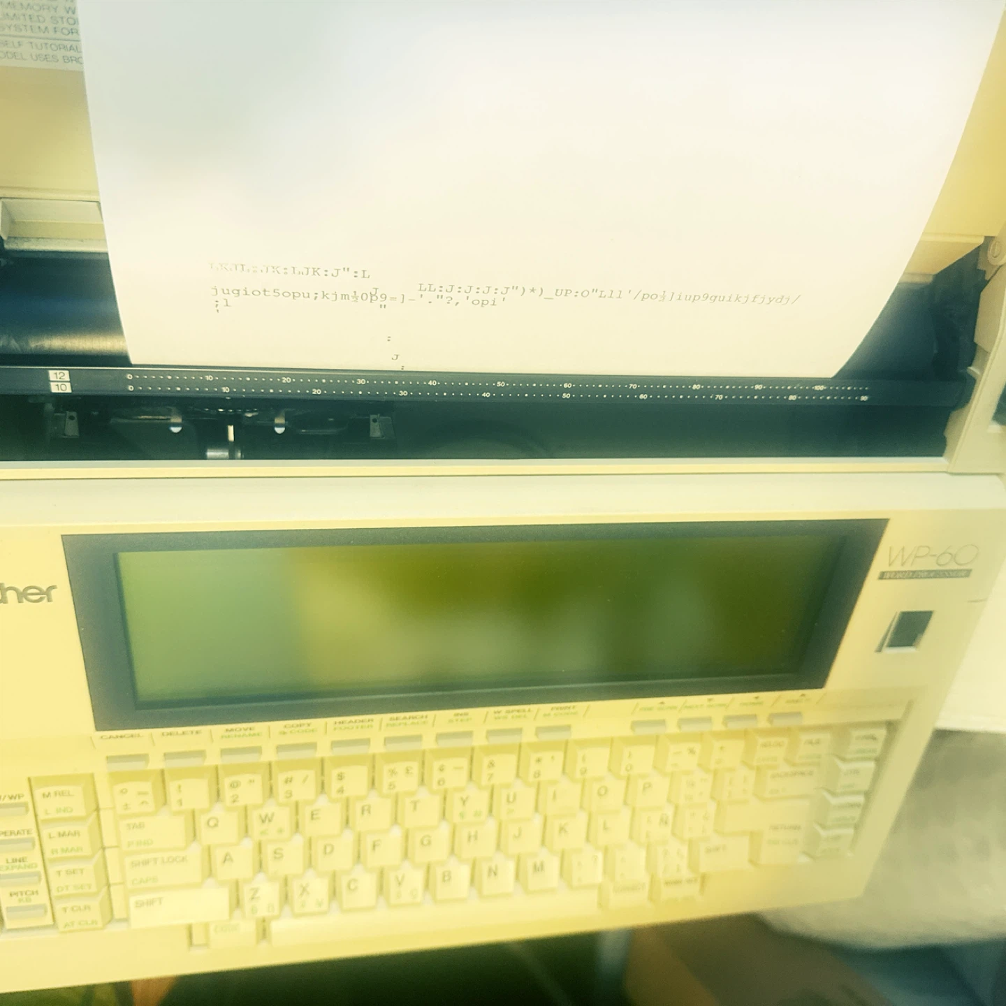 Brother WP-60 Electronic Typewriter - photo 4