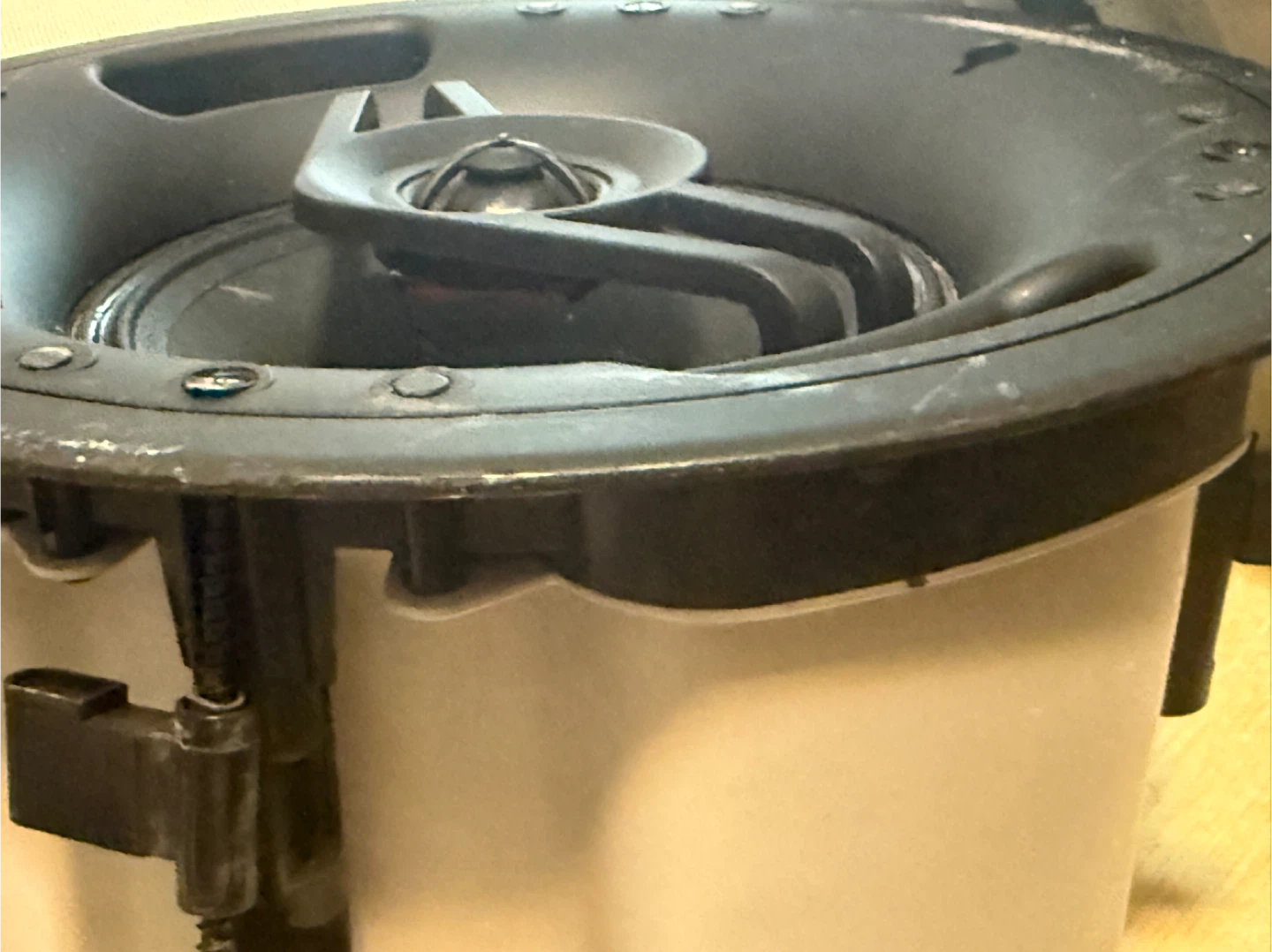 Crestron Saros ICE6T-W-T In-Ceiling Speaker