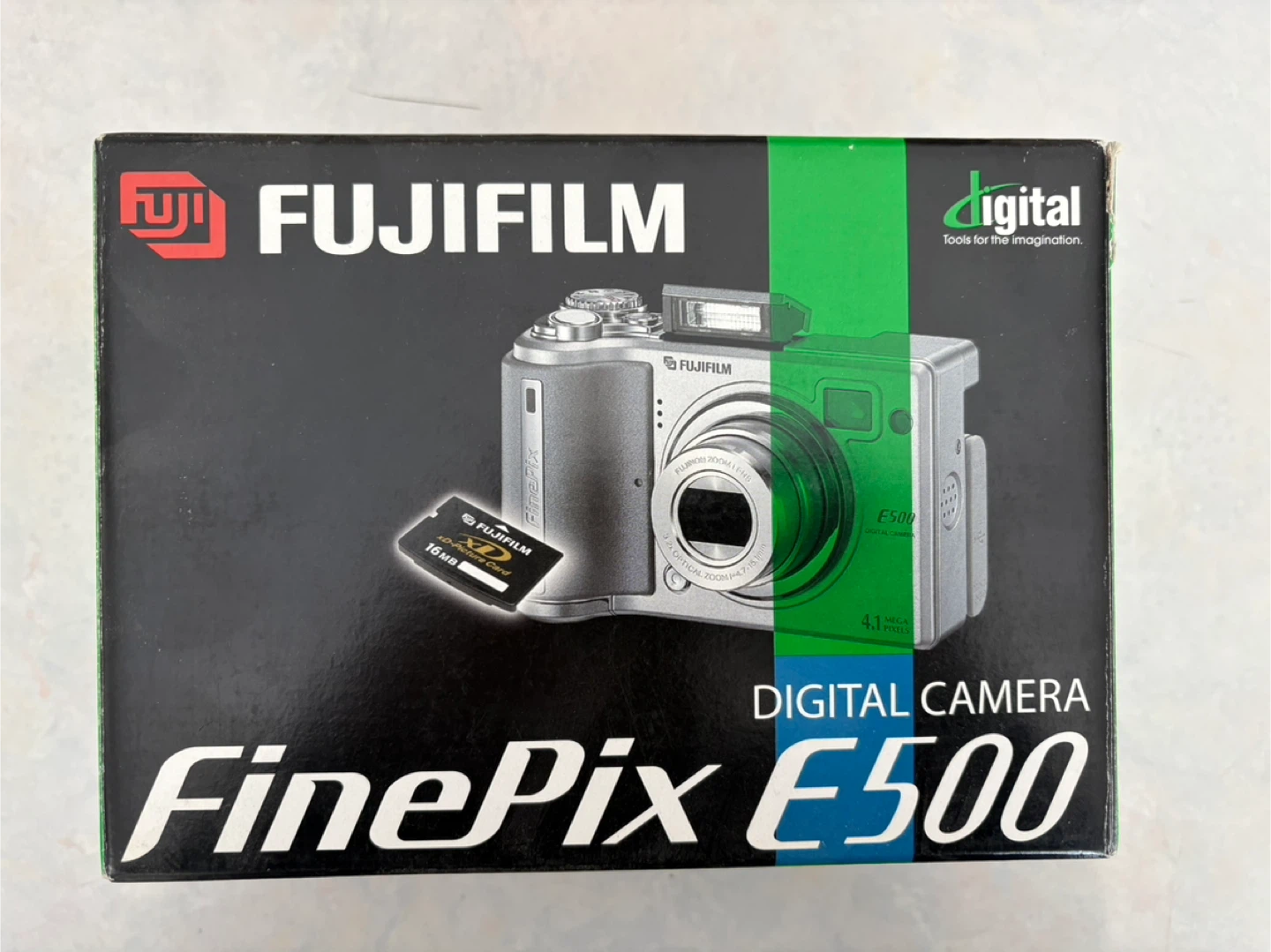 Fujifilm FinePix E500 Digital Camera