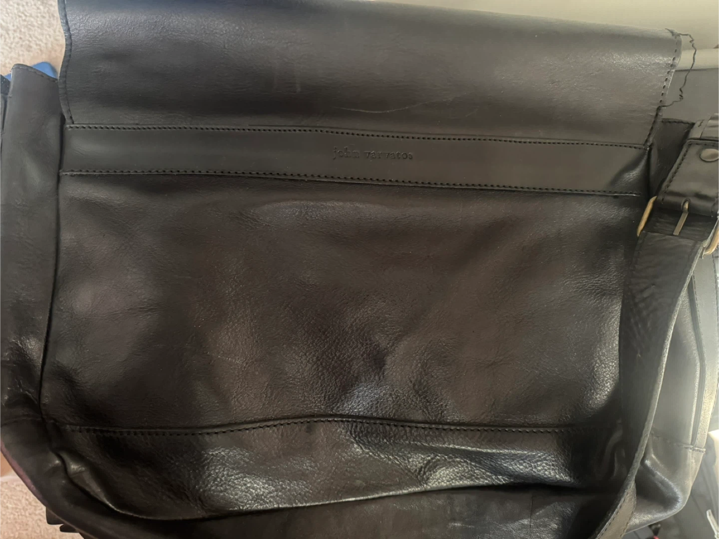 John Varvatos Italian hand made Black Leather Messenger Bag - photo 3