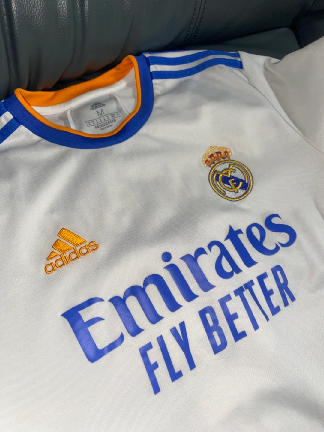 Never Worn Adidas Real Madrid Sergio Ramos #4 Jersey Size M - photo 5